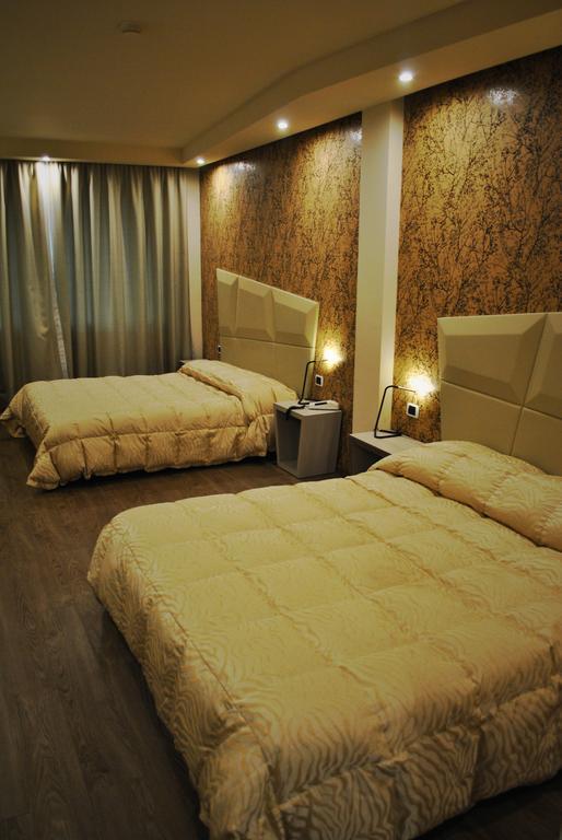 Hostellerie Du Cheval Blanc Аоста Екстер'єр фото